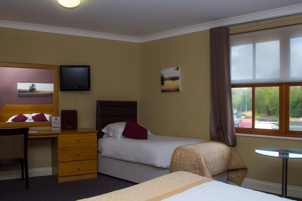 קוגשול The Essex Golf & Country Club Hotel מראה חיצוני תמונה