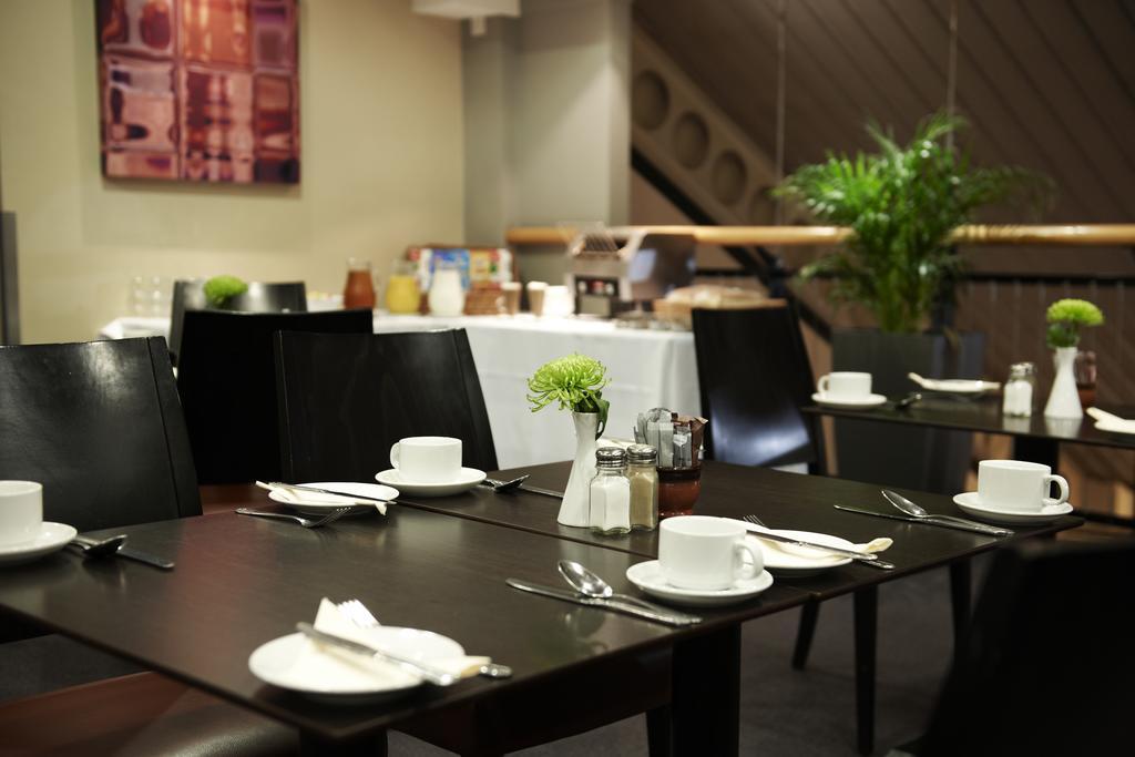 קוגשול The Essex Golf & Country Club Hotel מראה חיצוני תמונה