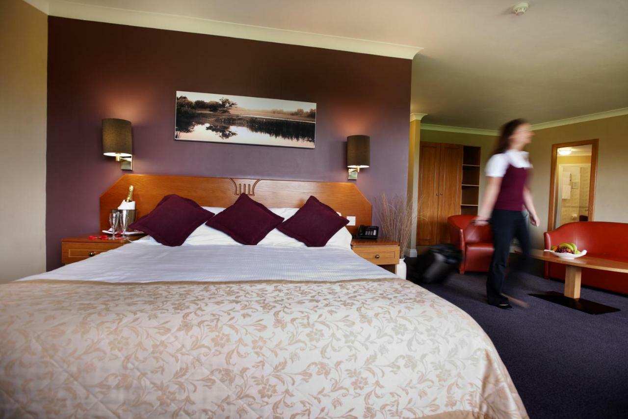 קוגשול The Essex Golf & Country Club Hotel מראה חיצוני תמונה