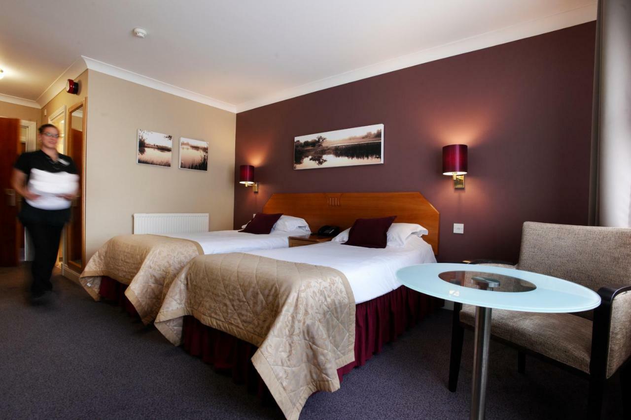 קוגשול The Essex Golf & Country Club Hotel מראה חיצוני תמונה
